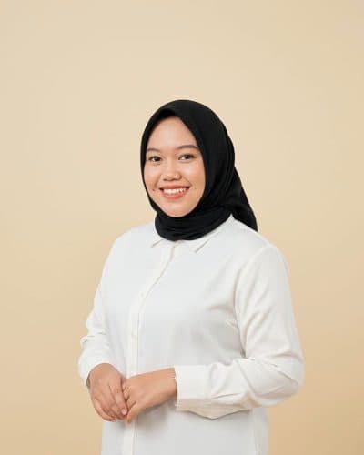 Anisa Alfia Ramadanti, Bdn., M.Tr.Keb